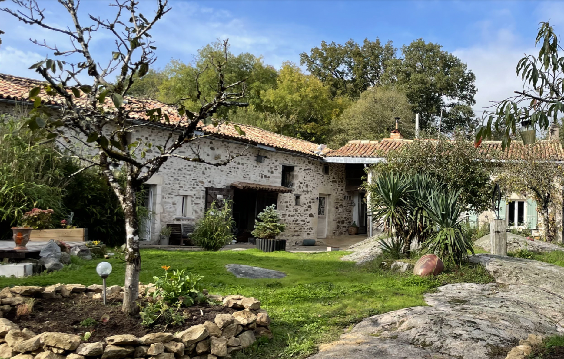 Ontdek de Onontdekte Parel: Domaine Rocheux – 3 Vakantieverblijven