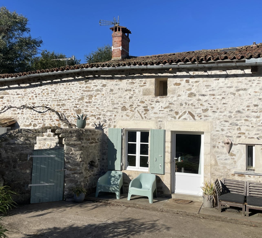 Ontdek de Onontdekte Parel: Domaine Rocheux – 3 Vakantieverblijven